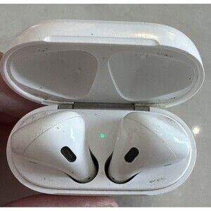 Apple AirPods 1st Generation In-Ear Headsets with Charging Case White Tested